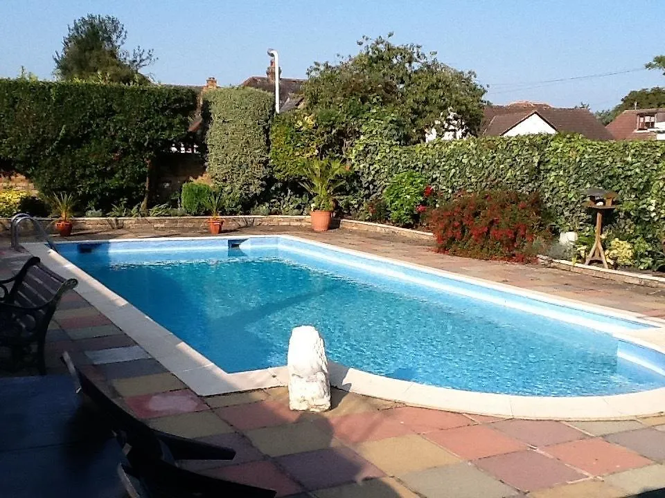 Waterside Bed And Breakfast Hayes  Guest house